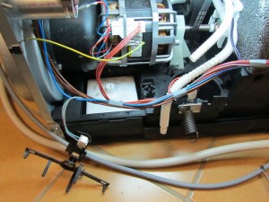 Bild 3: Ausgebaute Pumpe.